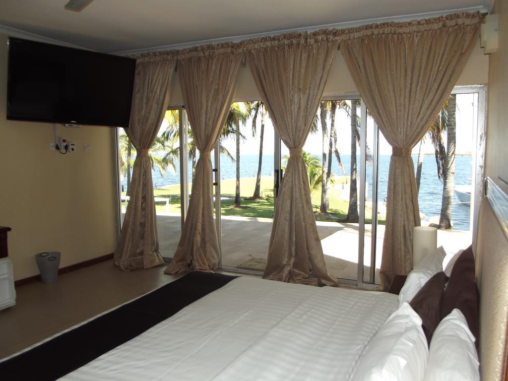 Lake Safari Lodge Сиавонга Екстериор снимка